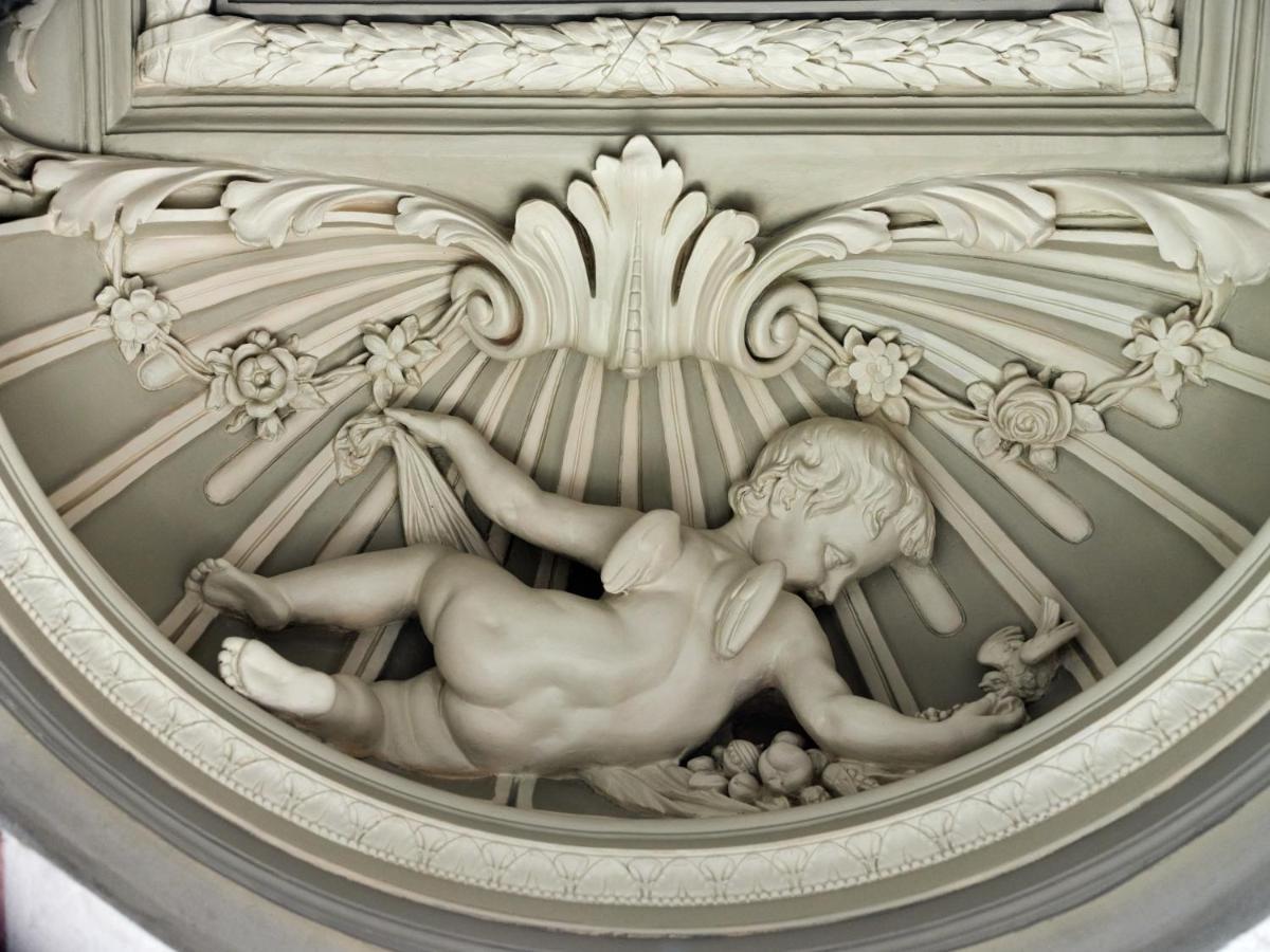Hotel Altus Palace - Destigo Hotels Breslávia Exterior foto The figure of the infant Jesus