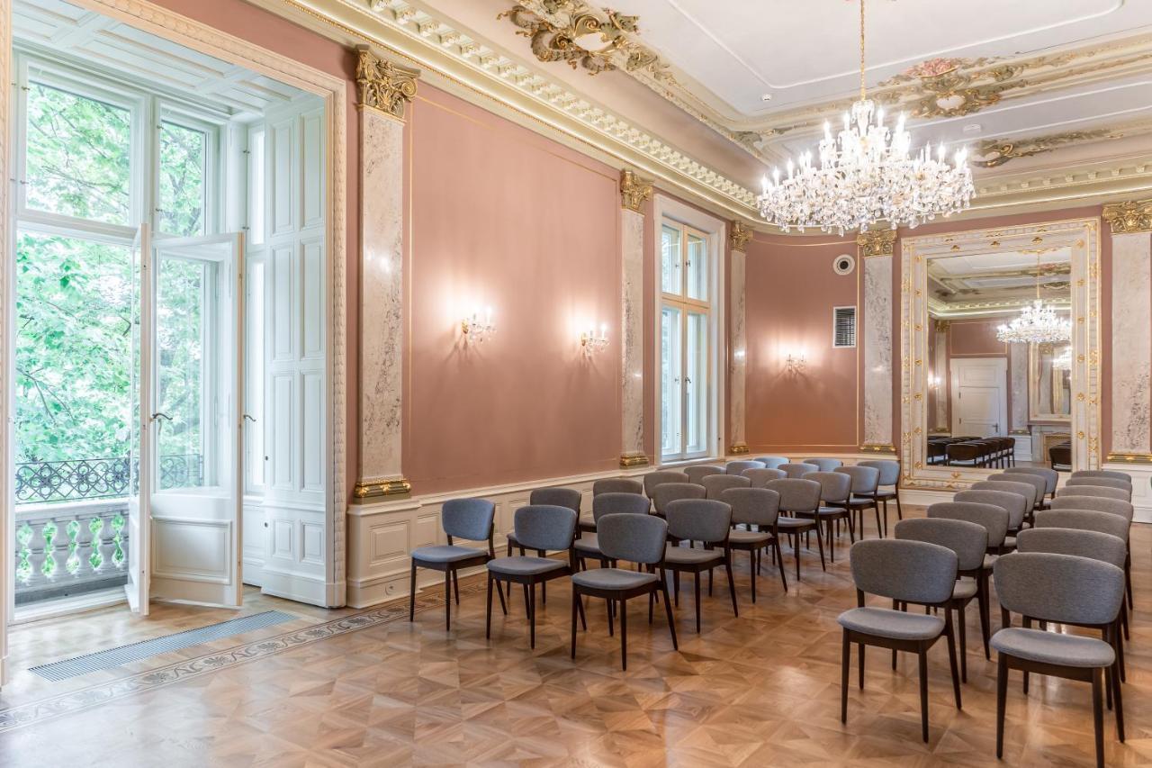 Hotel Altus Palace - Destigo Hotels Breslávia Exterior foto The interior of the German Historical Institute London